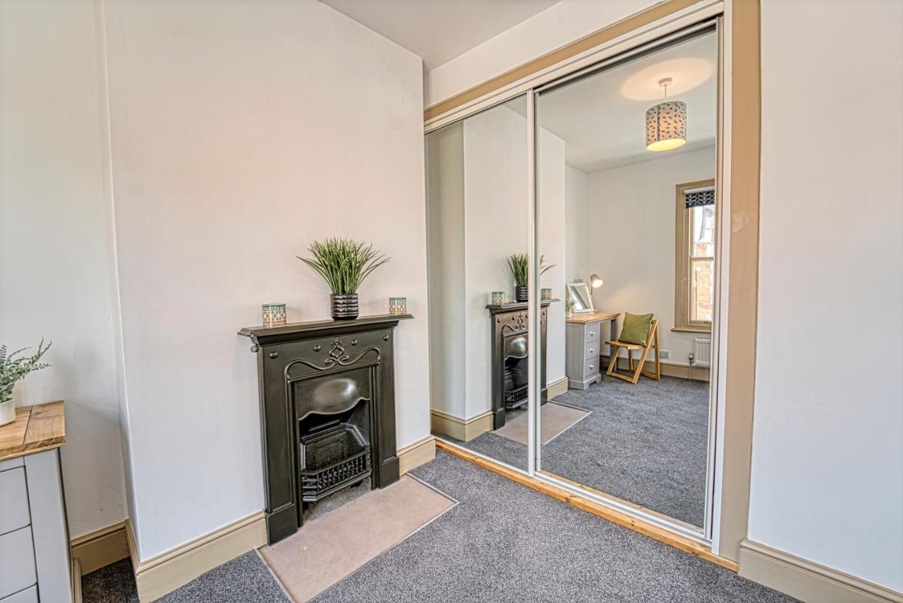 Host & Stay - Upper Tything Apartment Worcester Exterior foto